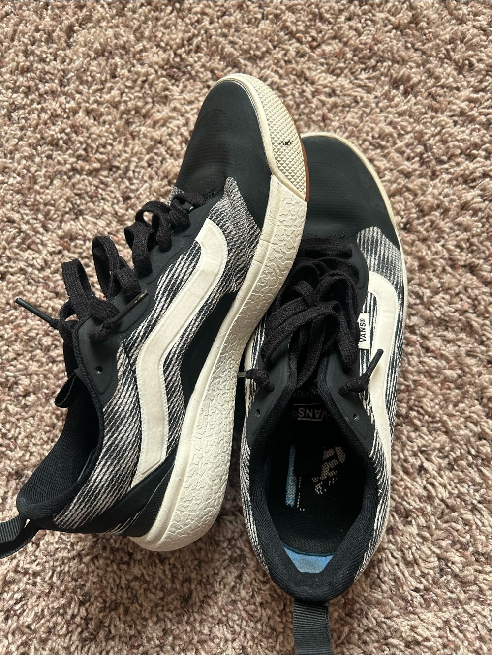 VANS Ultra range EXO women’s 7 blue white